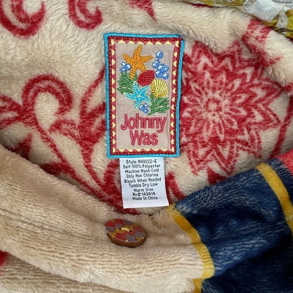 Johnny Was  Floral Quillow Blanket Pillow Combo Reversible Soft Boho Cottage